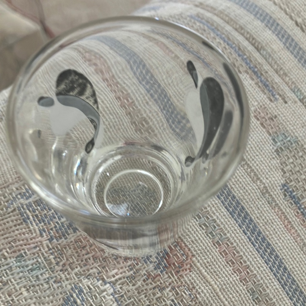 Decorative shot glass